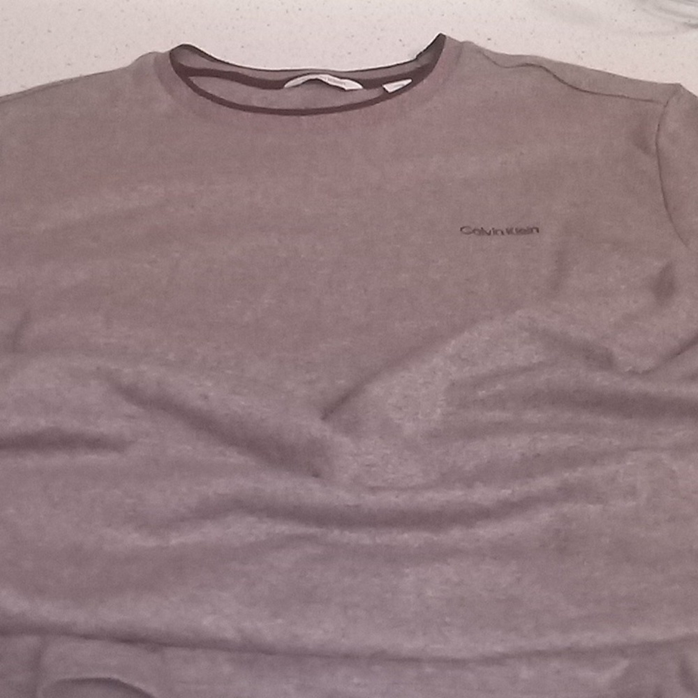 Shirt - Picture 3 of 3